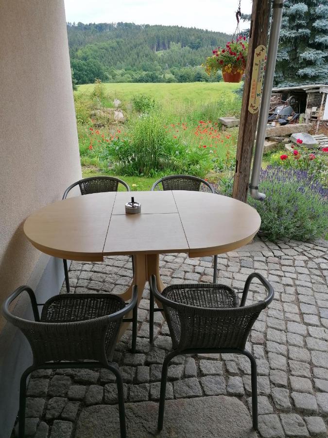 Ferienwohnung Max Schirgiswalde-Kirschau Exterior photo