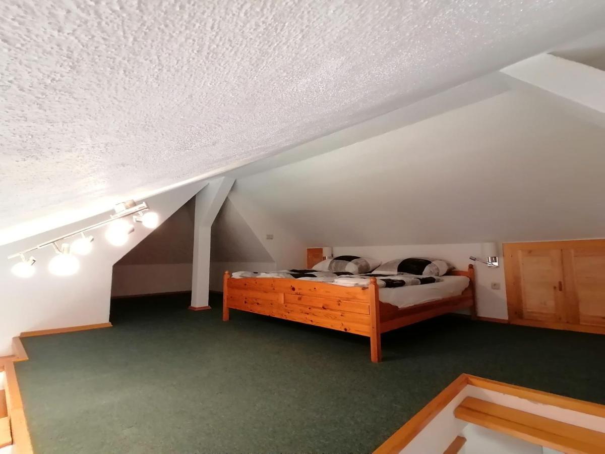 Ferienwohnung Max Schirgiswalde-Kirschau Exterior photo